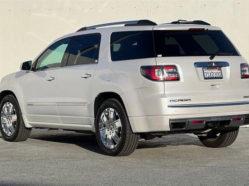 Used 2016 GMC Acadia Denali image 6