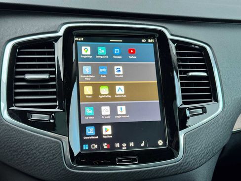 Certified 2025 Volvo XC90 B6 Plus w/ Protection Package Premier image 25