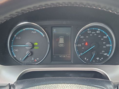 Used 2016 Toyota RAV4 XLE AWD/4WD image 20