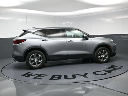 Used 2023 Chevrolet Blazer LT FWD image 10