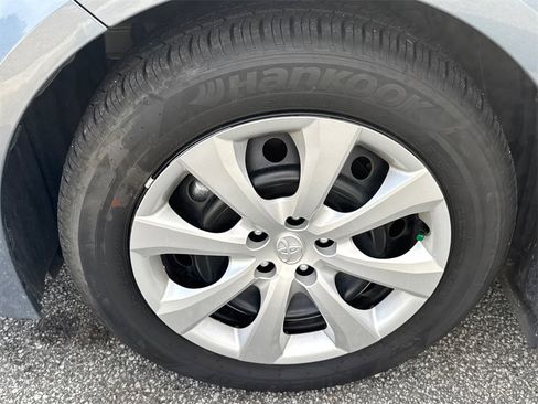 Certified 2025 Toyota Corolla LE image 11