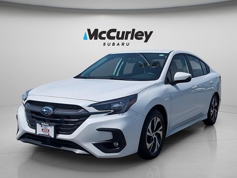 Certified 2025 Subaru Legacy Premium AWD/4WD image 1