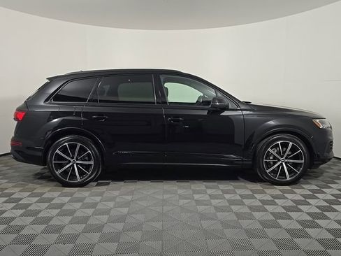 Used 2023 Audi Q7 3.0T Prestige AWD/4WD image 8
