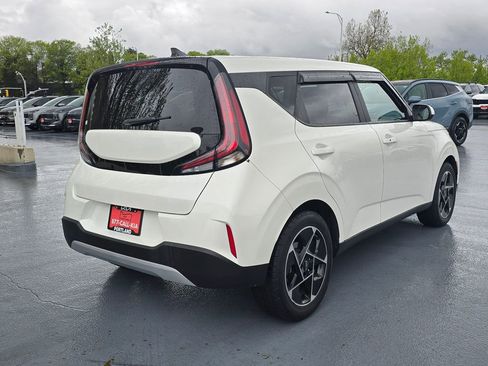 Certified 2023 Kia Soul EX FWD image 5