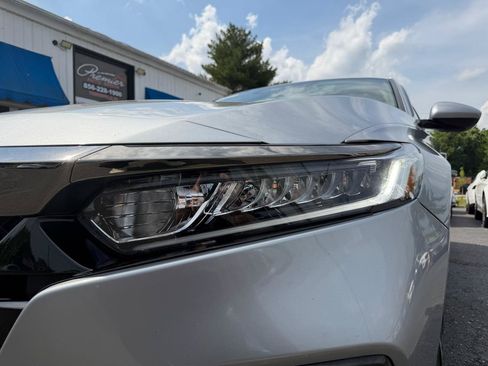 Used 2019 Honda Accord Sport image 15