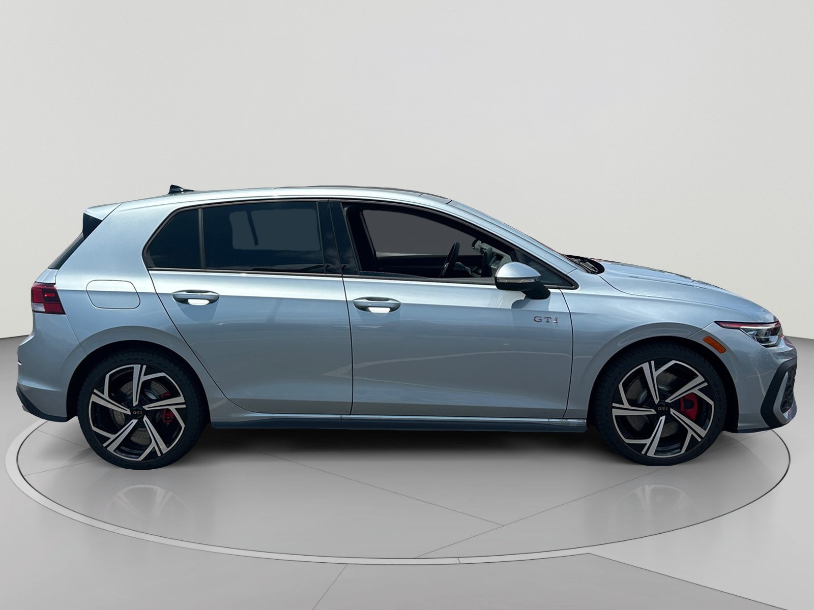 New 2026 Volkswagen GTI SE FWD image 6