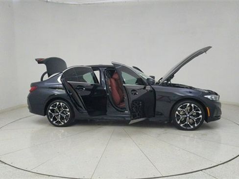 Used 2025 BMW 330i xDrive Sedan image 76