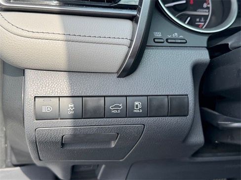 Certified 2023 Toyota Camry XLE image 18