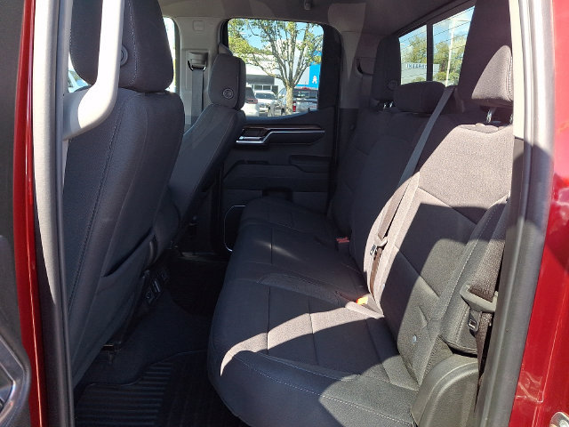 Used 2024 Chevrolet Silverado 1500 LT w/ Z71 Off-Road Package AWD/4WD image 21