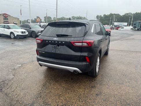 Used 2023 Ford Escape Active w/ Tech Pack #2 FWD image 7