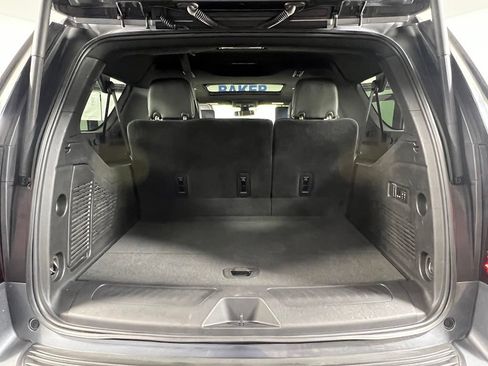 Used 2021 GMC Yukon XL SLT w/ SLT Premium Package AWD/4WD image 13
