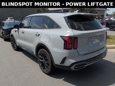 Used 2023 Kia Sorento SX FWD image 4