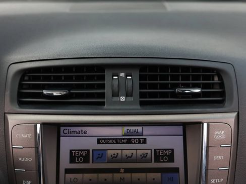Used 2012 Lexus IS 250 w/ F-Sport Pkg w/Summer Tires RWD image 36