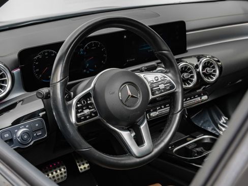 Used 2023 Mercedes-Benz CLA 250 image 20