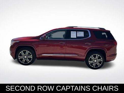 Used 2019 GMC Acadia Denali w/ Technology Package FWD image 3
