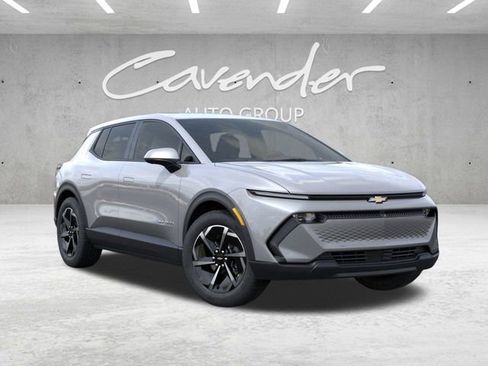 New 2026 Chevrolet Equinox EV LT image 7