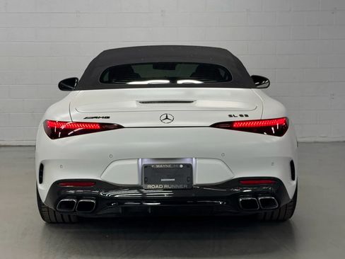 Used 2022 Mercedes-Benz SL 63 AMG 4MATIC image 14
