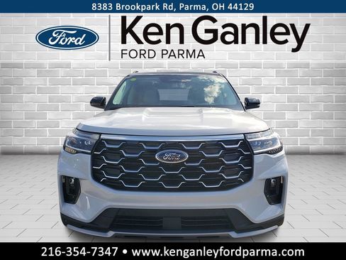 New 2026 Ford Explorer Platinum w/ LUX Leather Package image 2