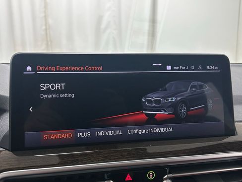 Used 2025 BMW X4 xDrive30i AWD/4WD image 15