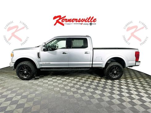 Used 2020 Ford F250 Lariat w/ Tremor Off-Road Package image 4