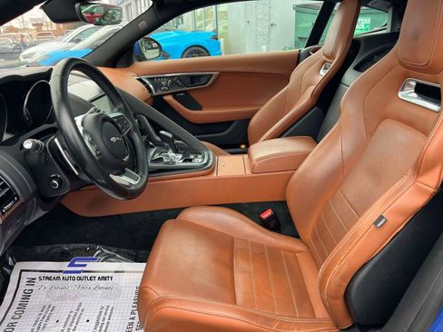 Used 2019 Jaguar F-TYPE R-Dynamic image 14
