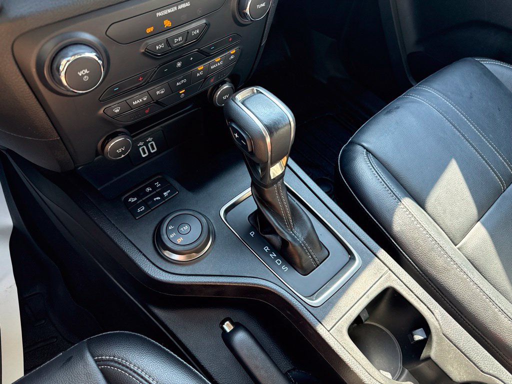 Used 2019 Ford Ranger Lariat w/ Black Appearance Package AWD/4WD image 41