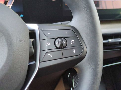 New 2025 BMW X1 xDrive28i w/ Technology Package image 27