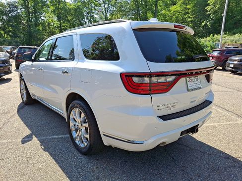 Certified 2017 Dodge Durango Citadel w/ Premium Entertainment Group image 5
