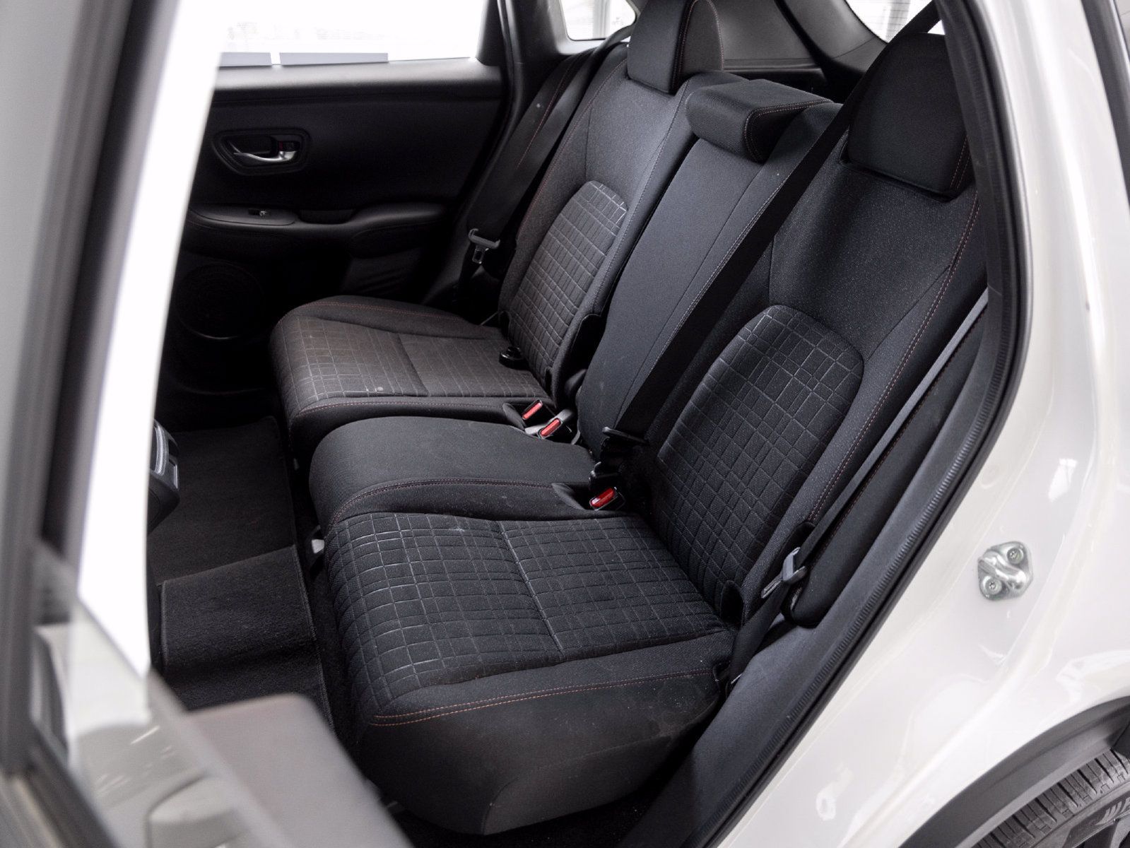 Used 2025 Honda HR-V Sport image 19