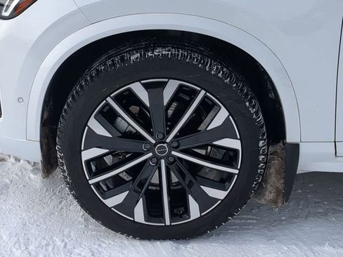 Certified 2026 Volvo XC90 B6 Plus w/ Protection Package Premier image 13