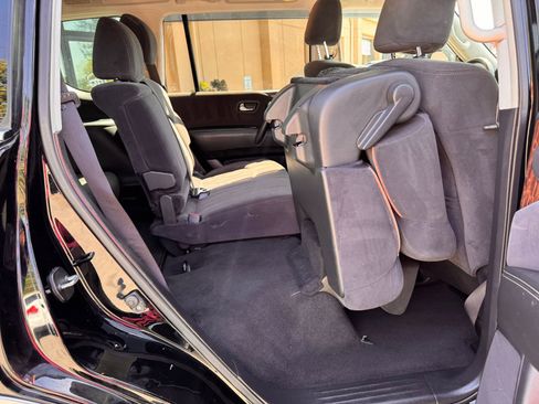 Used 2018 Nissan Armada SV w/ Driver Package RWD image 21