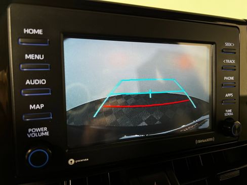 Used 2022 Toyota RAV4 XLE w/ Convenience Package AWD/4WD image 19