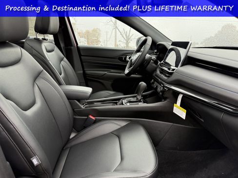 New 2026 Jeep Compass Limited w/ Sun, Sound & Navigation Group AWD/4WD image 17