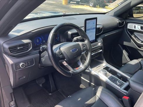 Used 2020 Ford Explorer ST w/ ST Street Pack AWD/4WD image 15