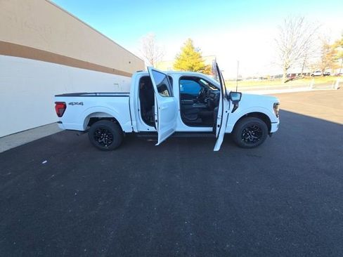 New 2026 Ford F150 XLT w/ Equipment Group 302A MID image 9