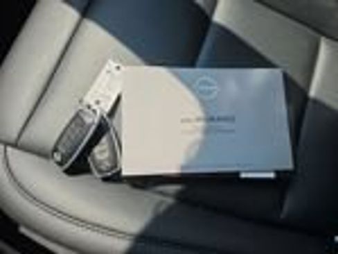 Used 2025 Nissan Murano SV FWD image 15