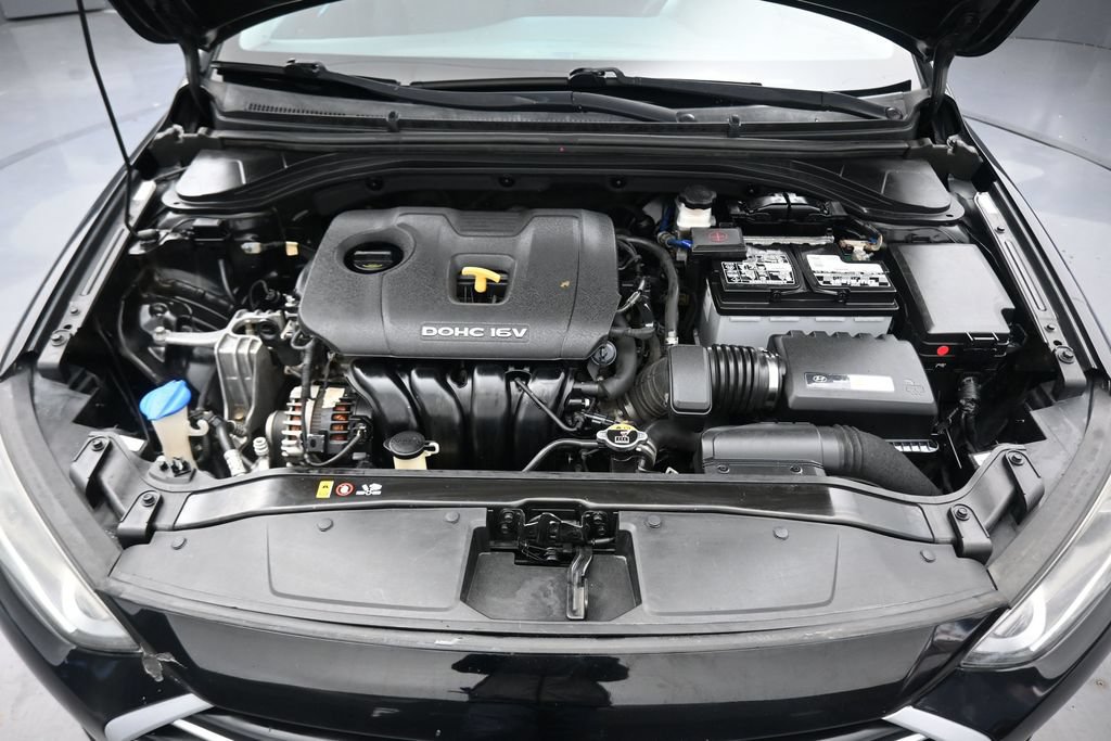 Used 2018 Hyundai Elantra Value Edition w/ Cargo Package FWD image 46