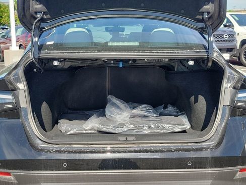 New 2026 Nissan Sentra SL w/ Floor Mat Package FWD image 16