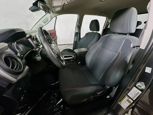 Used 2023 Toyota Tacoma SR5 RWD image 15