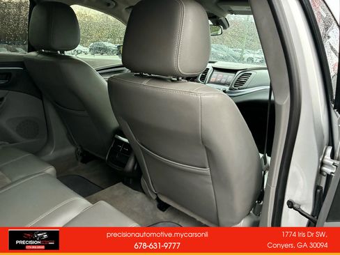 Used 2017 Chevrolet Impala LT image 36