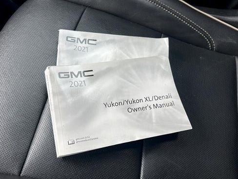 Used 2021 GMC Yukon SLT AWD/4WD image 25