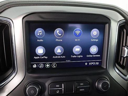 Used 2022 Chevrolet Silverado 1500 LT Trail Boss image 31