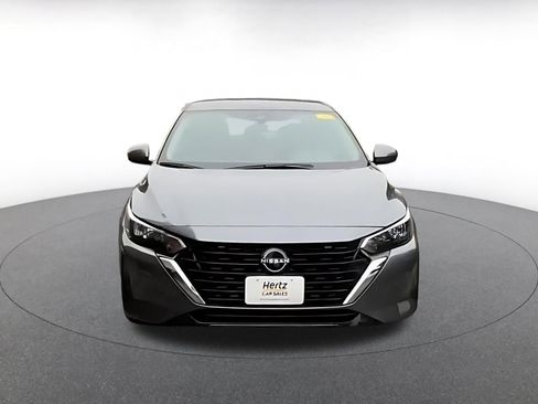 Used 2025 Nissan Sentra SV FWD image 4