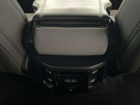 Used 2022 RAM 1500 Big Horn AWD/4WD image 21