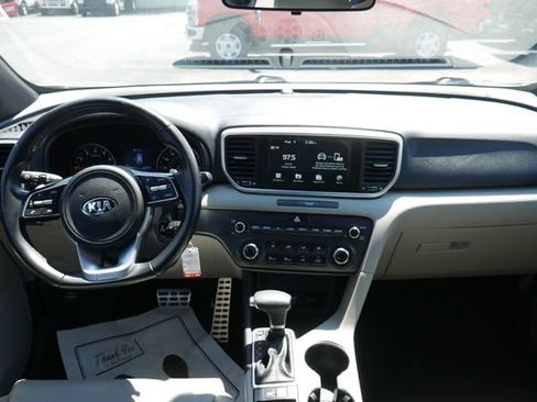 Used 2020 Kia Sportage S FWD image 4