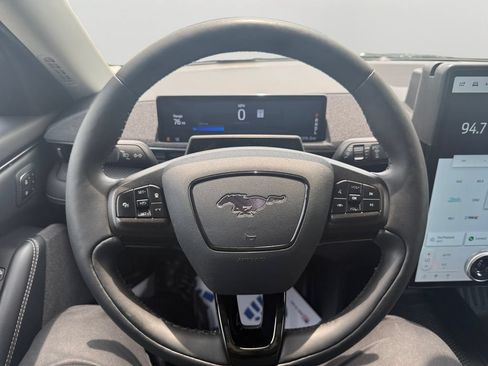 Used 2022 Ford Mustang Mach-E Premium RWD image 18