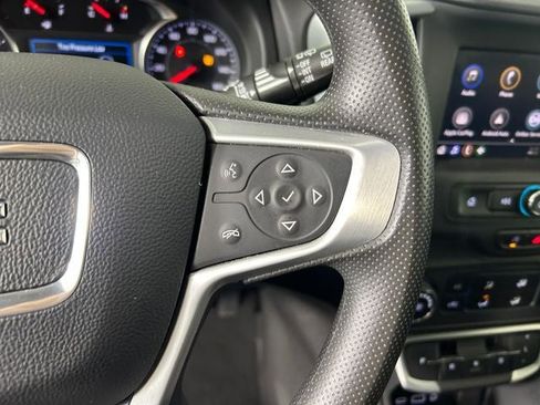Used 2023 GMC Terrain SLE AWD/4WD image 17