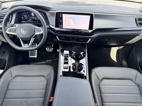 New 2026 Volkswagen Atlas Cross Sport SEL R-Line image 9