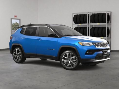 New 2025 Jeep Compass Limited w/ Sun & Sound Group image 30
