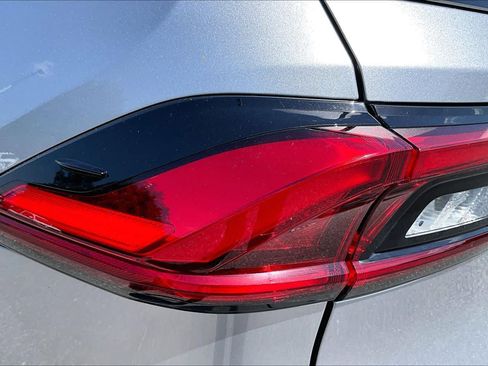 Used 2024 Toyota Grand Highlander AWD image 29